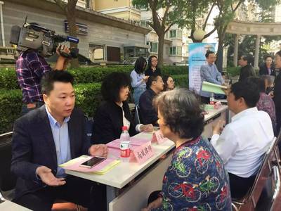 天津律师进社区普法惠民生，专业服务助推社会和谐发展